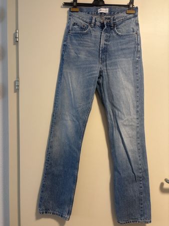 Jeans Zara Damen blau Grösse EUR 34 guter Zustand