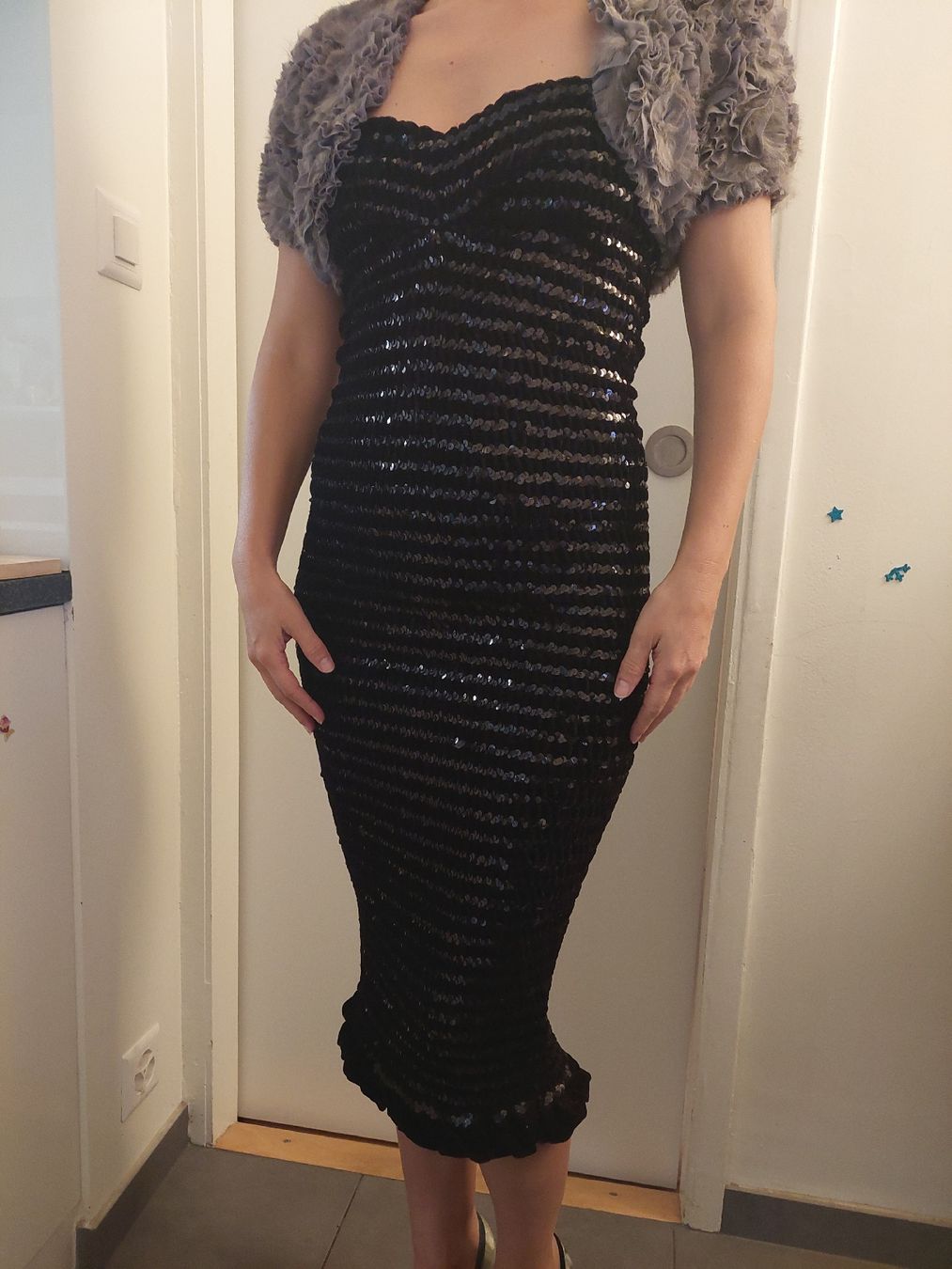 Vestiti: Black sequin dress – Nuovo (secondo la descrizione) da Genève venduto da ado_x2xq 5