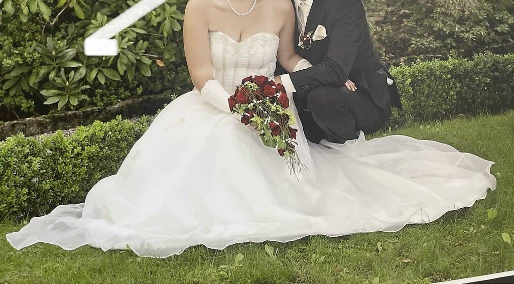 Vestiti: Hochzeitskleid Brautkleid – Usato da Bottenwil venduto da Guguseli014 4