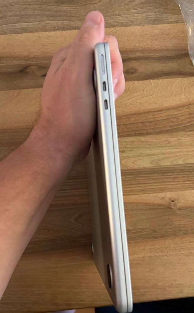 Apple Notebook: Apple MacBook Air 13“ M4 16GB RAM silber – Usato da Niederwangen BE venduto da OmarFresh 6
