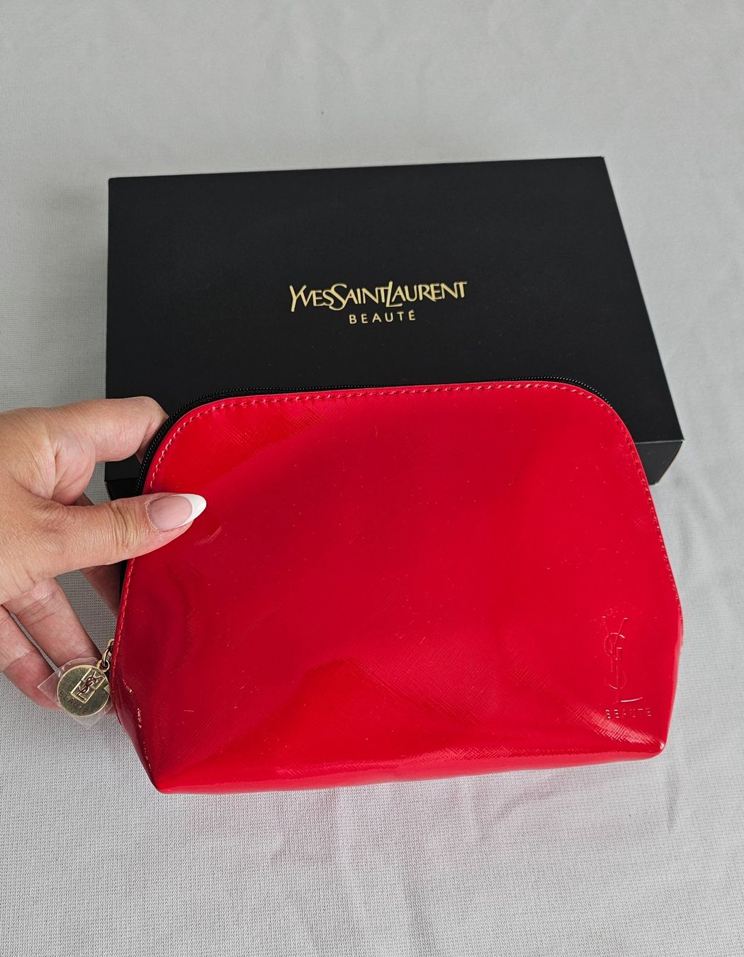 Saint Laurent Custodie per cosmetici: ***YVES SAINT LAURENT***Beaute NEU – Nuovo (secondo la descrizione) da Bronschhofen venduto da Xena37 2