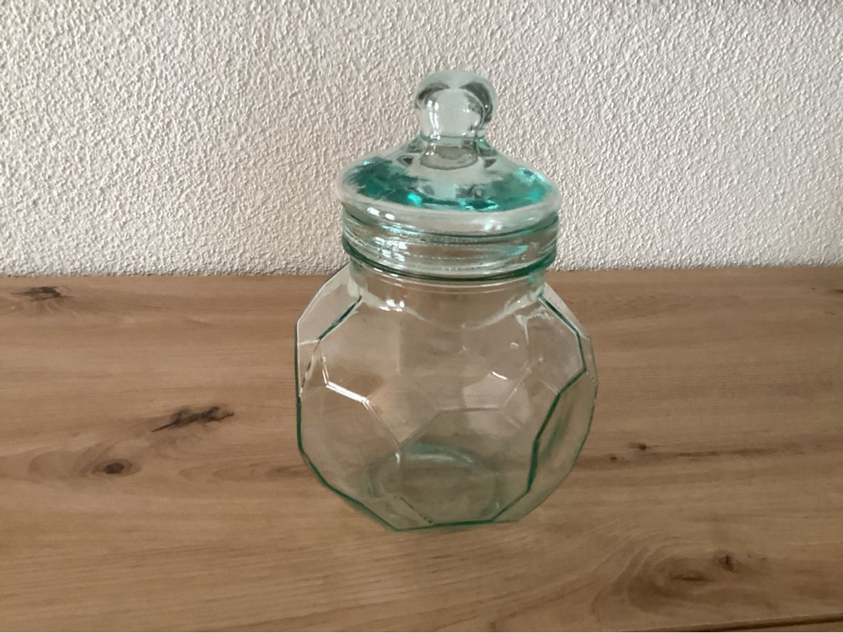 Verres: Bonboniere, Glas mit Deckel – D'occasion à Wassen UR par SABDOM