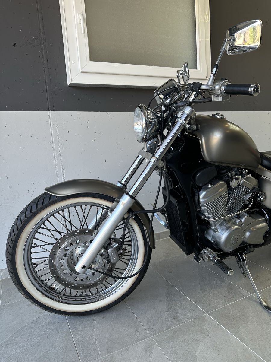 Honda Altro: Honda Shadow 600 Bobber – Usato da Pringy venduto da Antoine512ENJ 1