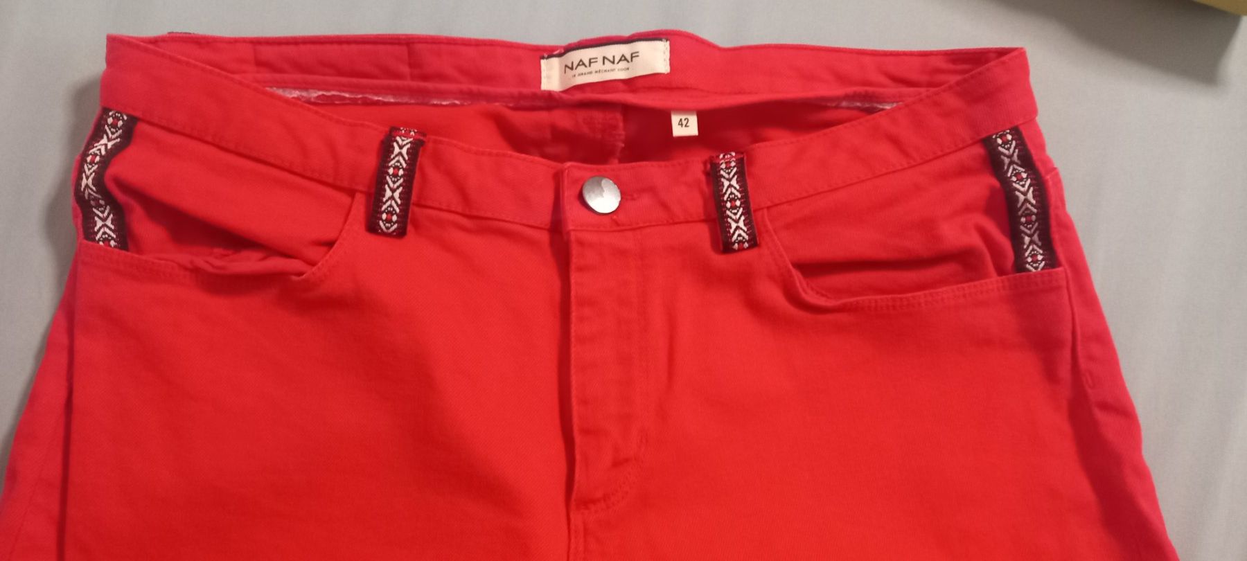 Nafnaf Jeans: Naf Naf Jeans Hose – Nuovo (secondo la descrizione) da regensdorf venduto da nacobra