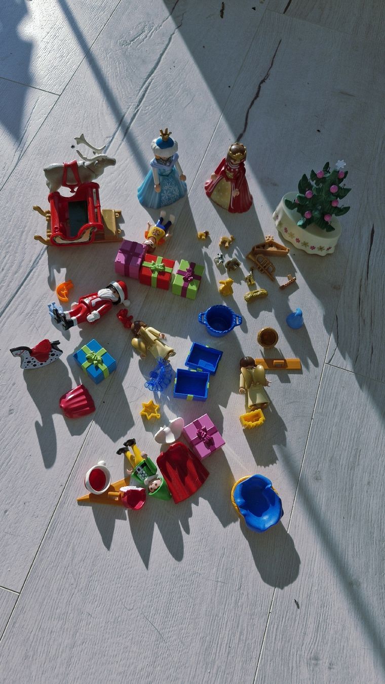 Playmobil Giocattoli: Diverse Playmobil Sets – Usato da Wyssachen venduto da Soenne