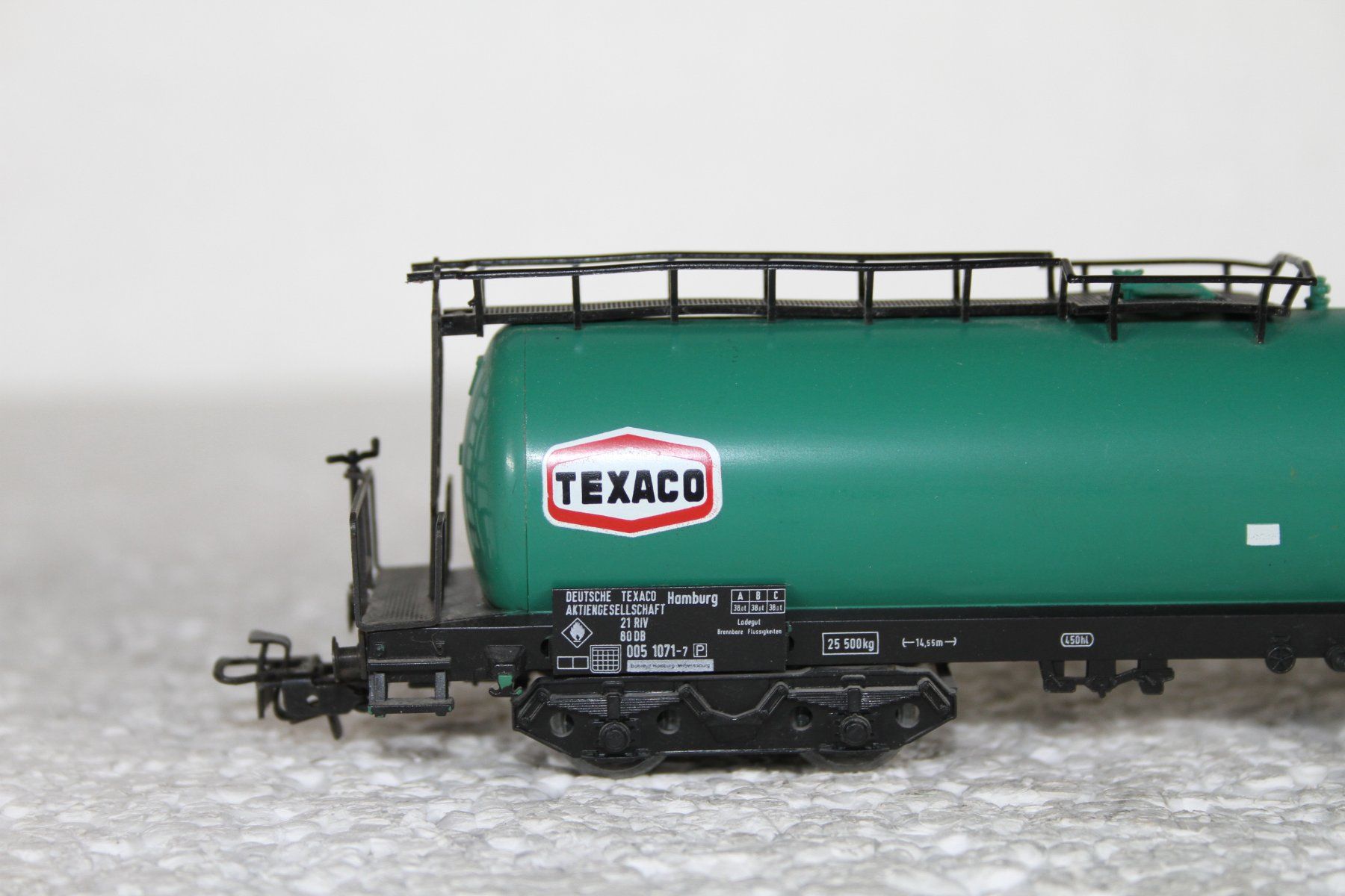 Märklin Trains électriques: Märklin 4652  DB Texaco Kesselwagen – D'occasion à Triesen par gleis8 2
