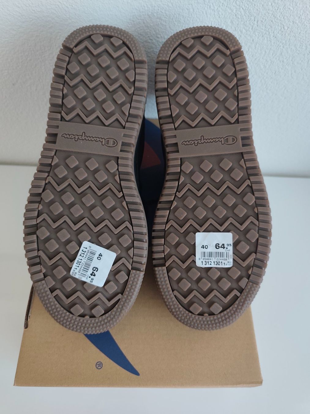Scarpe da uomo: Champion Sneaker Gr. 40, NEU! – Nuovo e nell'imballaggio originale da Buochs venduto da tas_mdj5 2