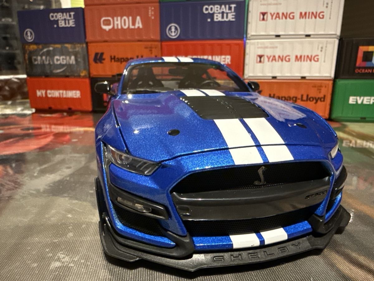 Ford Modellini d'auto: Ford Mustang Shelby GT500 – Usato da Basel venduto da Zomeg 6