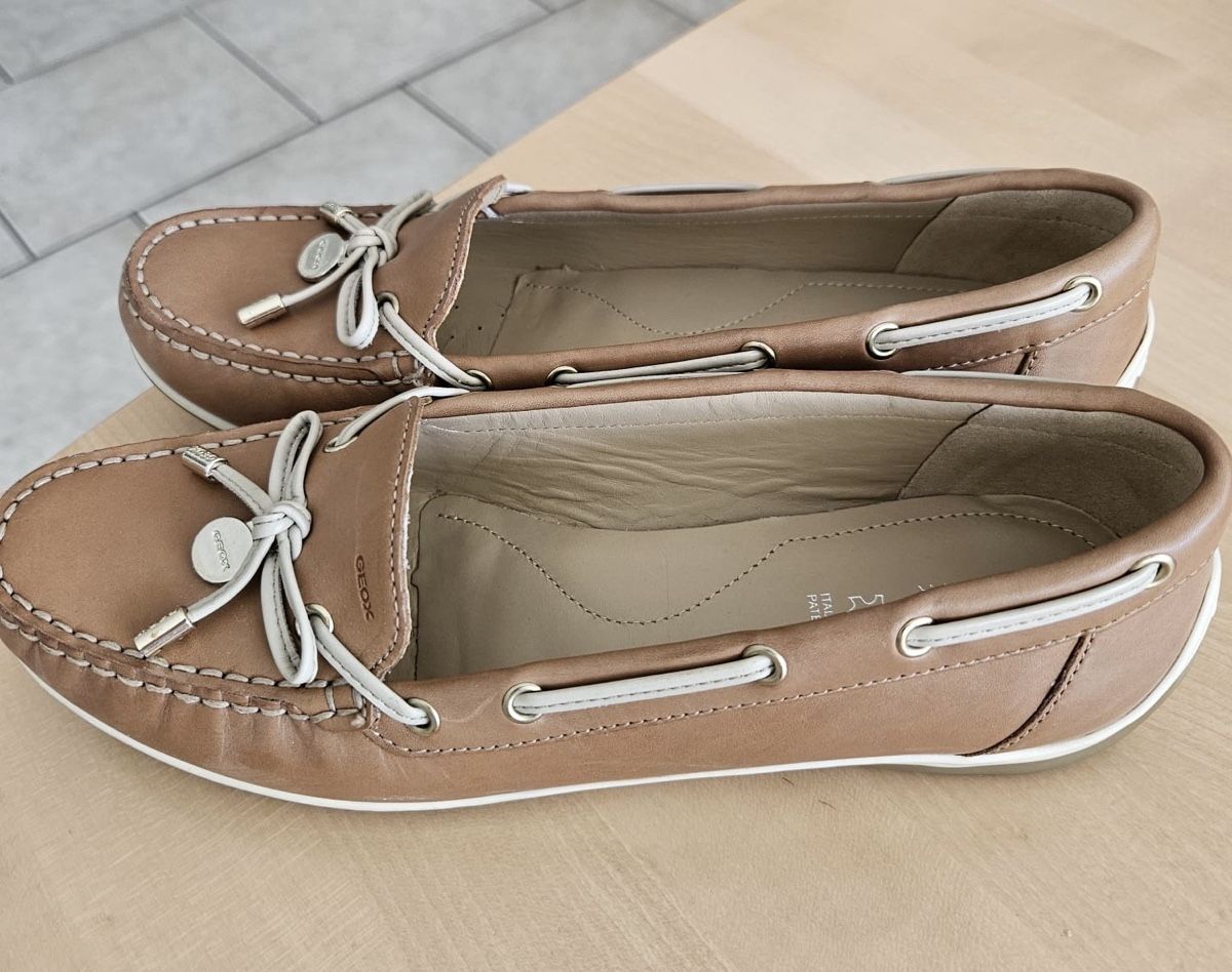 Geox Damenschuhe: Chaussures Geox - Taille 40 - Presque neuves – Neu (gemäss Beschreibung) aus Port von granitod 1