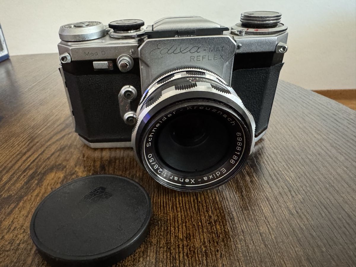 Edixa Fotocamera: Edixa mat reflex D  kamera – Usato da Zunzgen venduto da milesdavis76