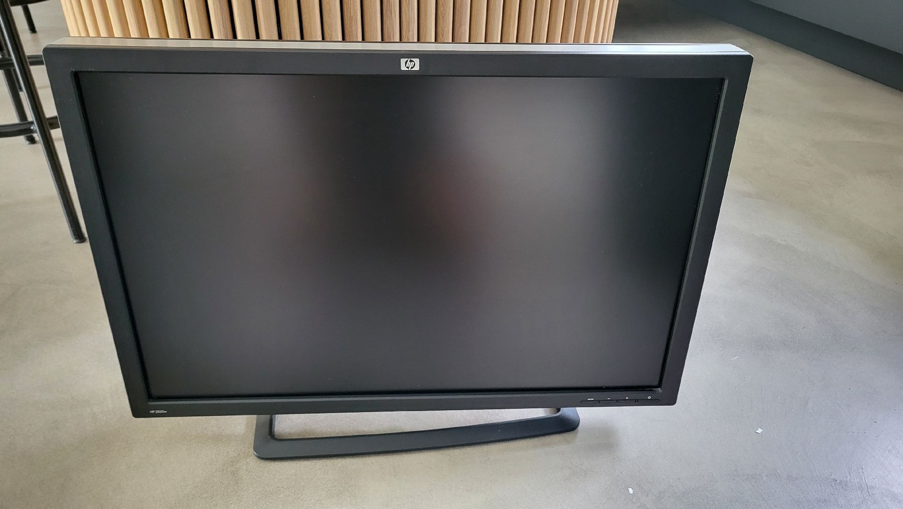 Hewlett Packard Monitore: Monitor 30Zoll HP ZR30w – Gebraucht aus Ittigen von TheLumabu