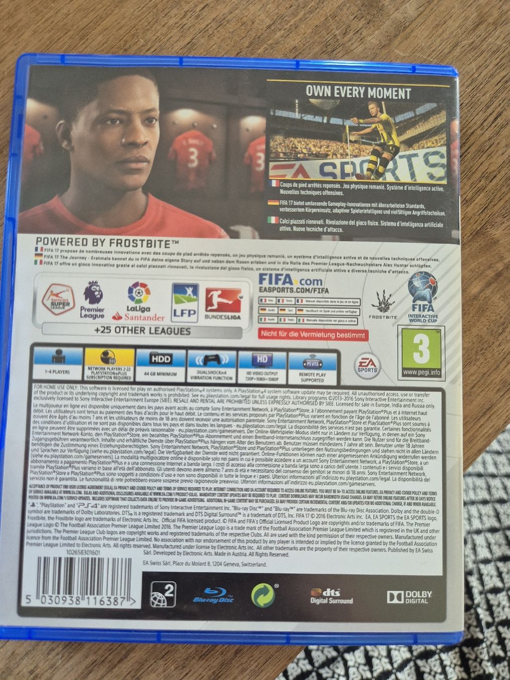 Giochi: fifa 17 EA sports PS4 – Nuovo (secondo la descrizione) da St. Gallen venduto da Barbie_Show 1
