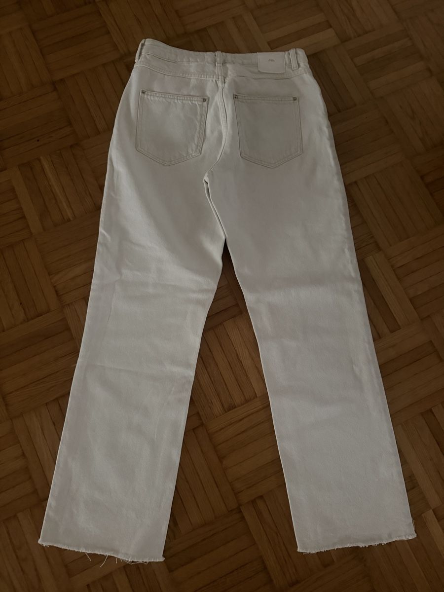 Zara Jeans: ZARA Jeans Gr. 38 – Nuovo (secondo la descrizione) da Wetzikon ZH venduto da tuna83 4