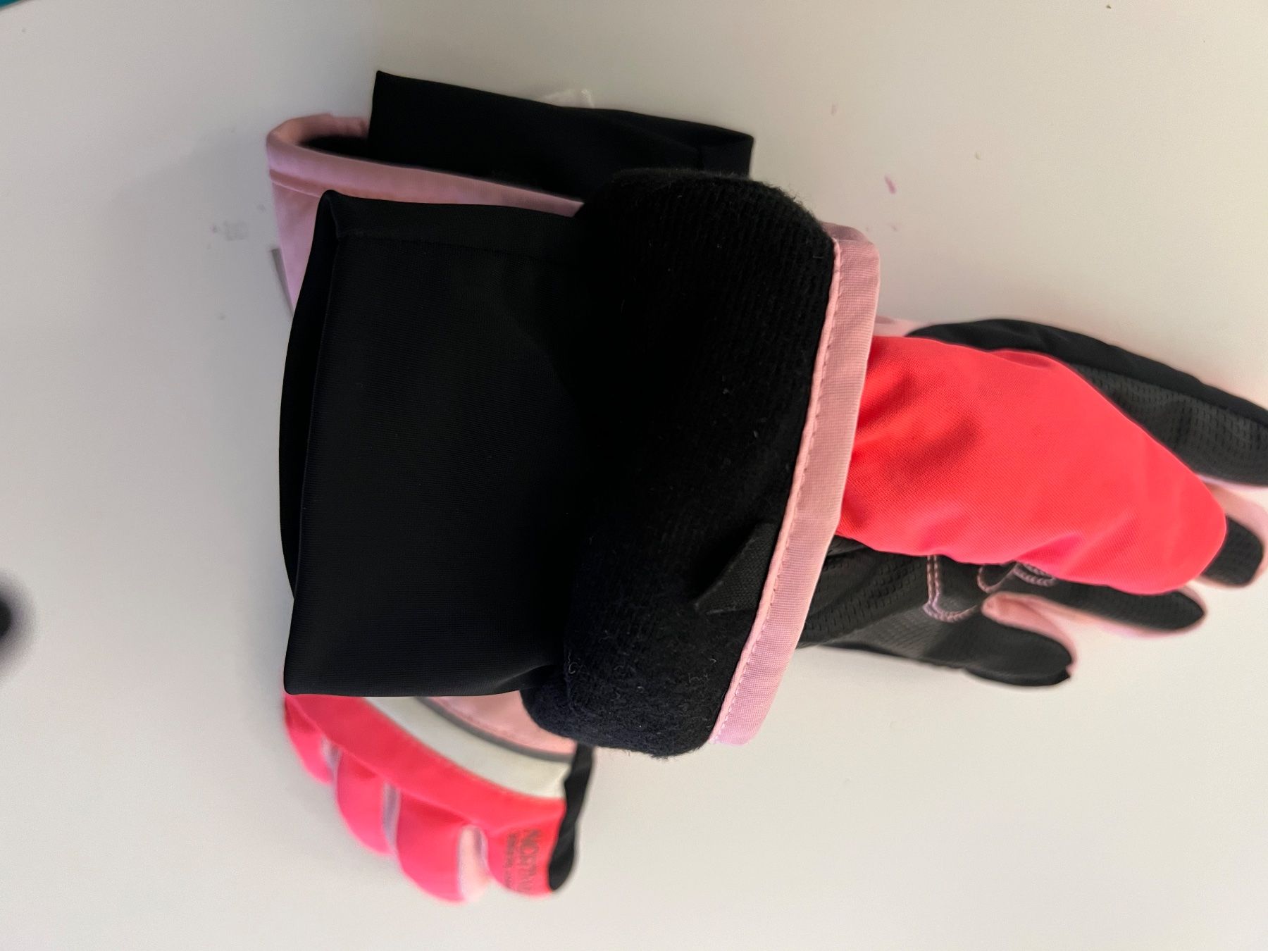 C&A Gants: Ski Handschuhe Gr. 98/104 – D'occasion à Thun par Siladi 2