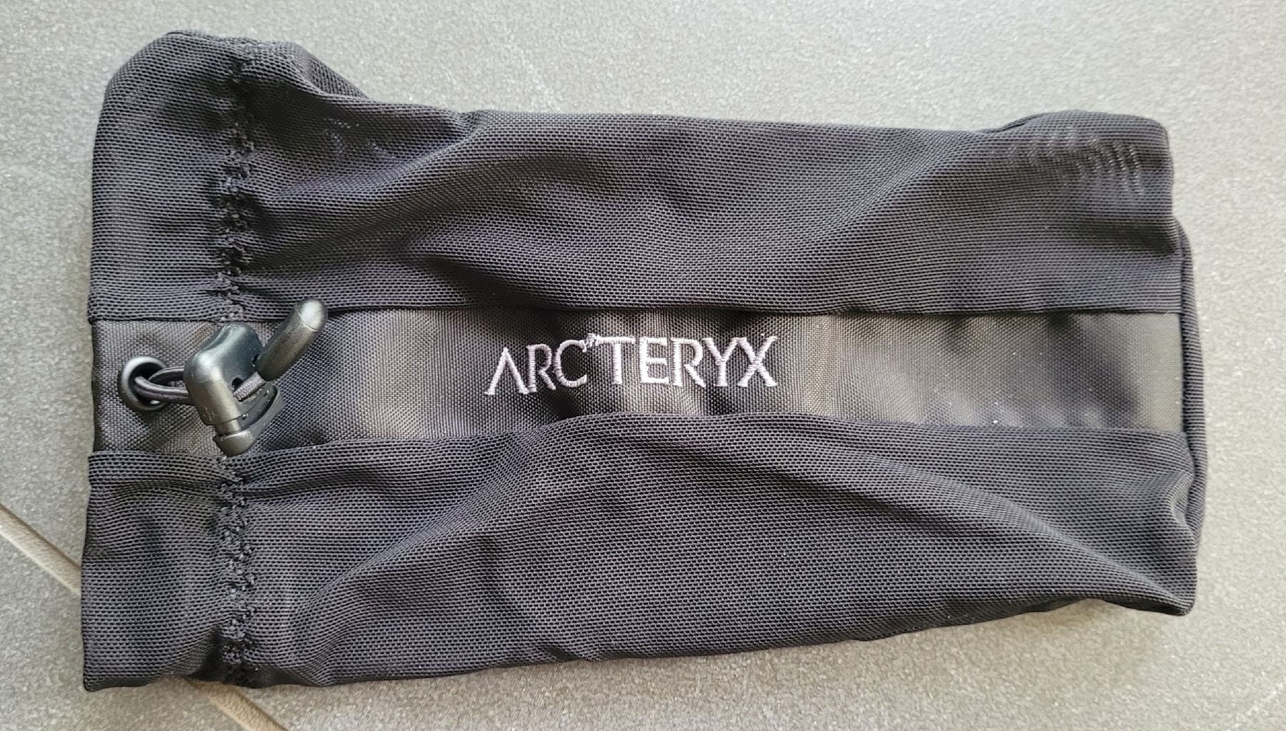 Arcteryx Attrezzatura da arrampicata: Arc'teryx 395a Gr. M Neu – Nuovo e nell'imballaggio originale da Basel venduto da Luckyclimb 3