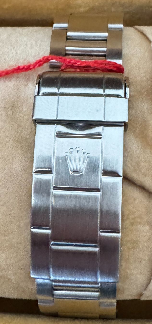 Rolex Uhren: Rolex Submariner 16610 1993 40mm – Gebraucht aus Sion von ROBY_ROBY_ROBY 3