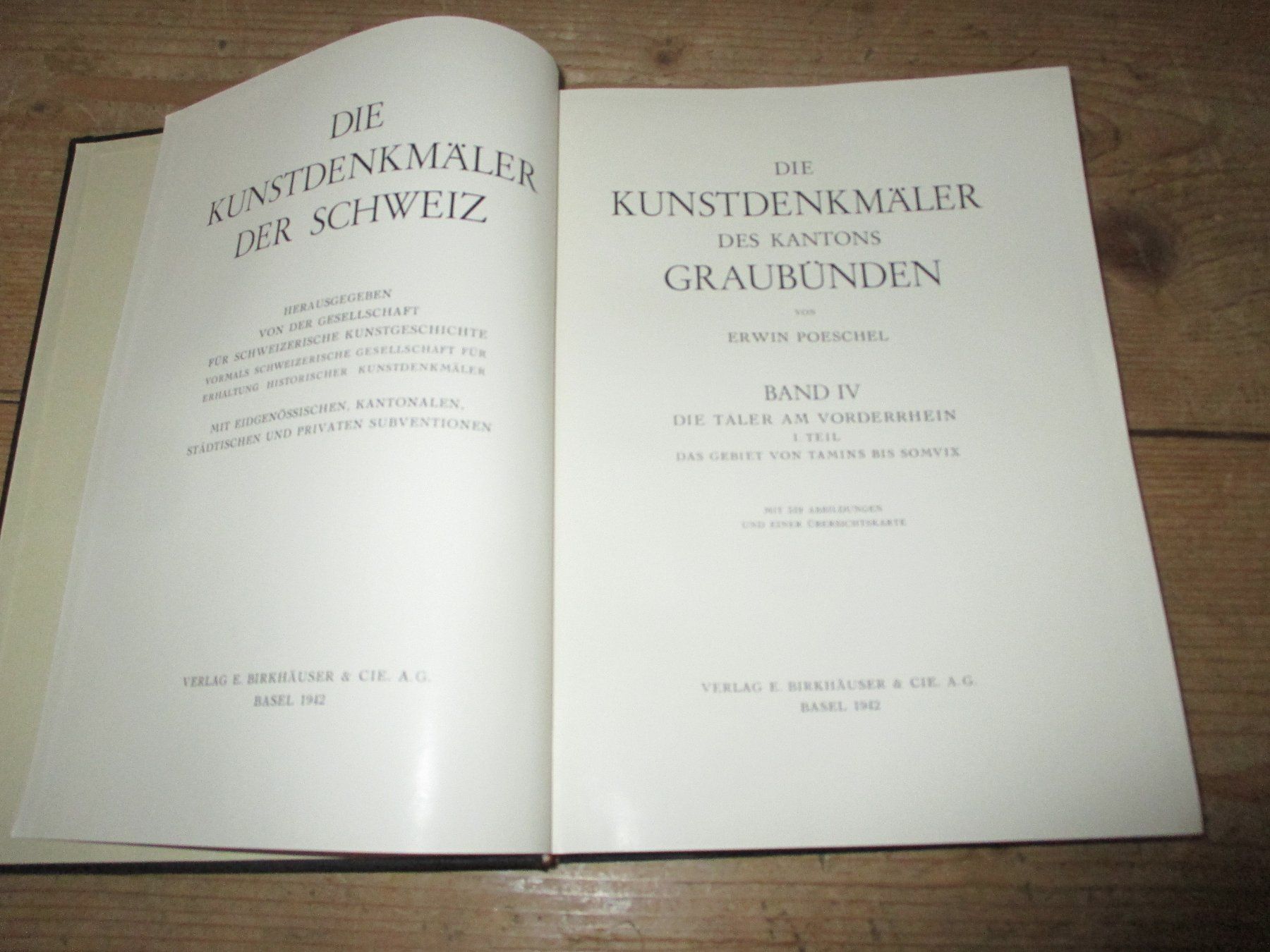 Libri: Kunstdenkmäler der Schweiz Band IV – Usato da Flims - Dorf venduto da Stagediver