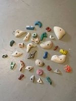 Boulderwand mit 150 Klettergriffe