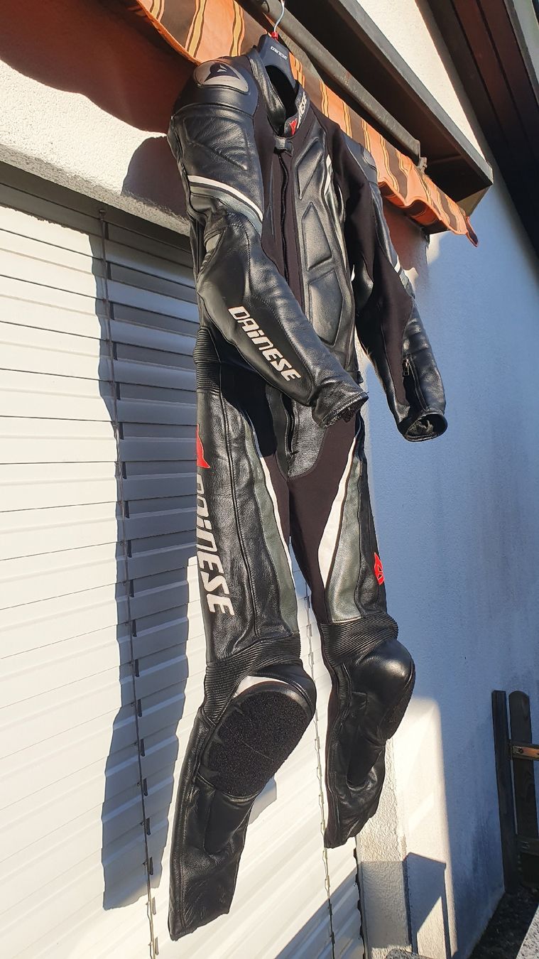 Dainese Completi, tute sportive e funzionali: Dainese Aspide - Lederkombi, 2-teilig – Usato da Rudolfstetten venduto da Nomad90 1
