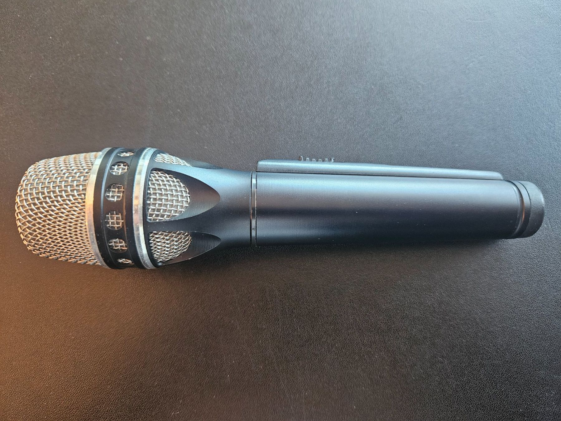 Sennheiser Microfoni: Sennheiser MD 431 - Profi Studio Mikrofon - top Zustand – Usato da Staufen venduto da Fueglesias 4
