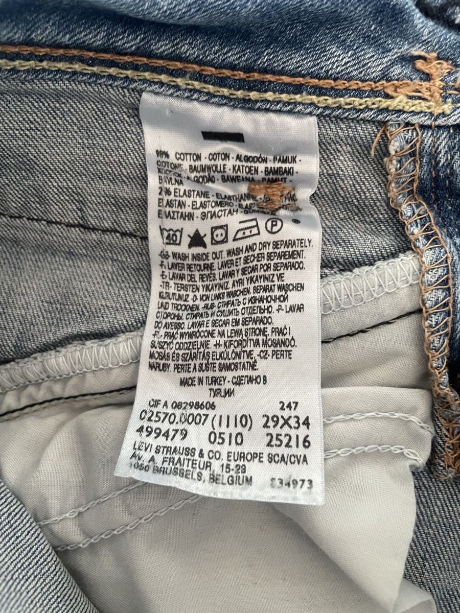Levi's Jeans: Jeans Levi’s Dame Taille 29 34 – Gebraucht aus Vallamand von Bricbracbroc82 3