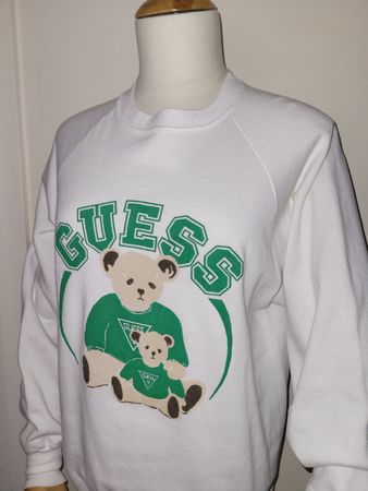 1980s Vintage Guess Sweater, Weiss mit Baeren, One Size!