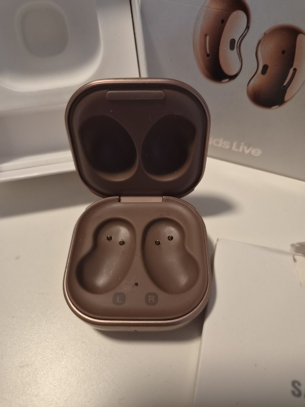 Samsung Kopfhörer: Samsung Galaxy Buds Live Bronze gebraucht – Gebraucht aus Emmenbrücke von roh_y8gr 2