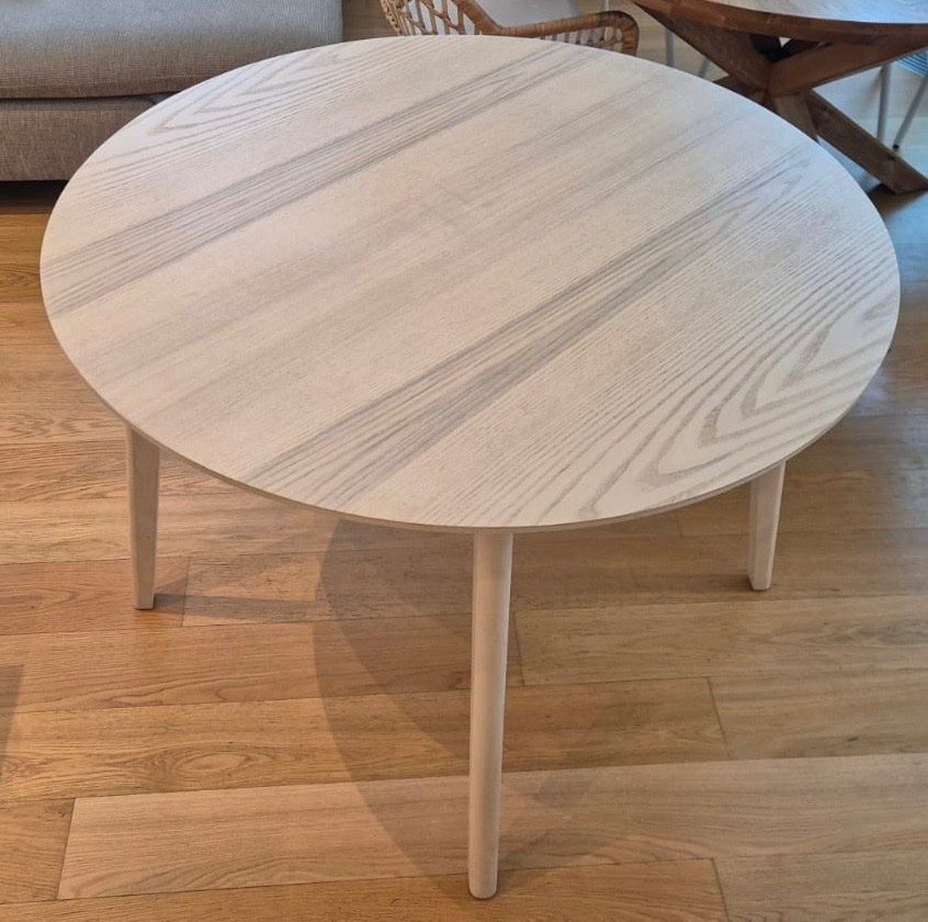 Ikea Tables: Tisch Lisabo – D'occasion à Zürich par T_H_O_M_A_S 6