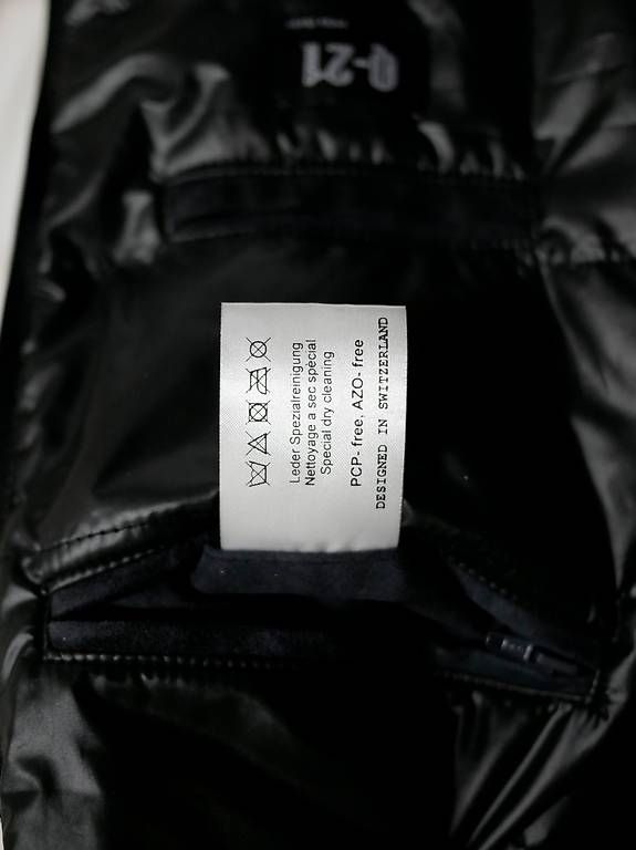 Jacken: Wildlederjacke, Grösse S, Schwarz – Gebraucht aus Niederwangen BE von Benny.7 4