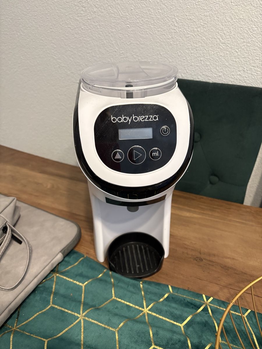 Baby Brezza Pasti del neonato: Baby Brezza Formula Pro Mini – Usato da Frauenfeld venduto da Mirlinda93. 2