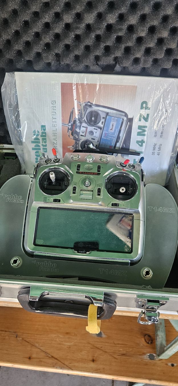 Futaba Telecomando: Futaba T14MZP – Usato da Ersigen venduto da Ktmteam