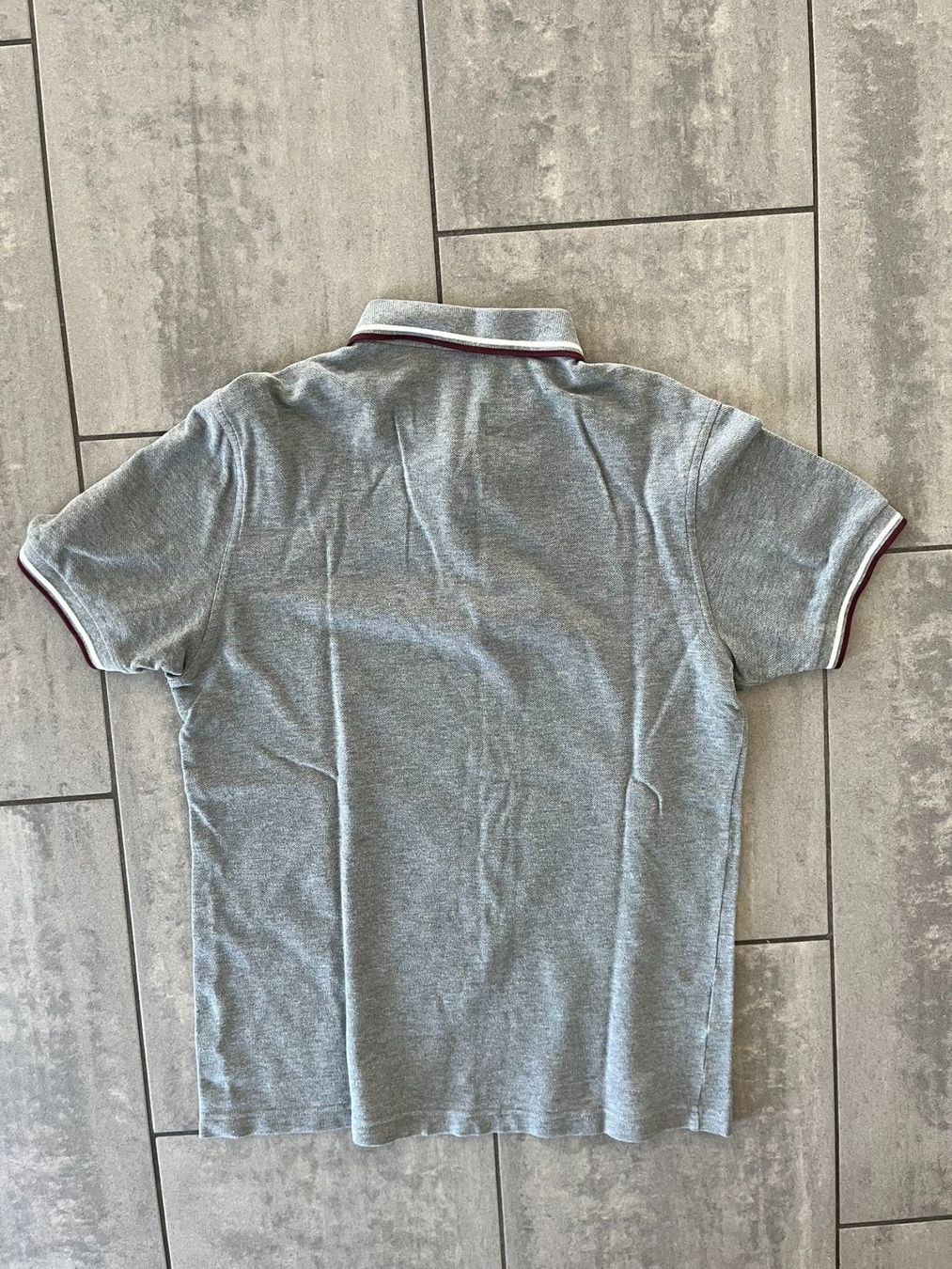 Fred Perry Magliette Polo: FRED PERRY Poloshirt Grau – Usato da Otelfingen venduto da Denis_ZH 3