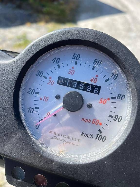 Scooter: Scooter peugeot  – Usato da Vouvry venduto da luismatos 3