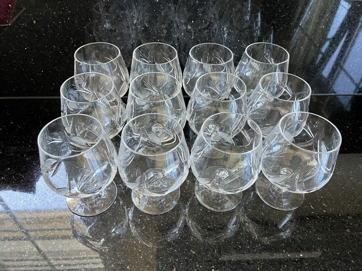 Bicchieri: 12 Stk. Sherry Whisky Kristallgläser Schliffmuster – Usato da Adliswil venduto da Sphinx