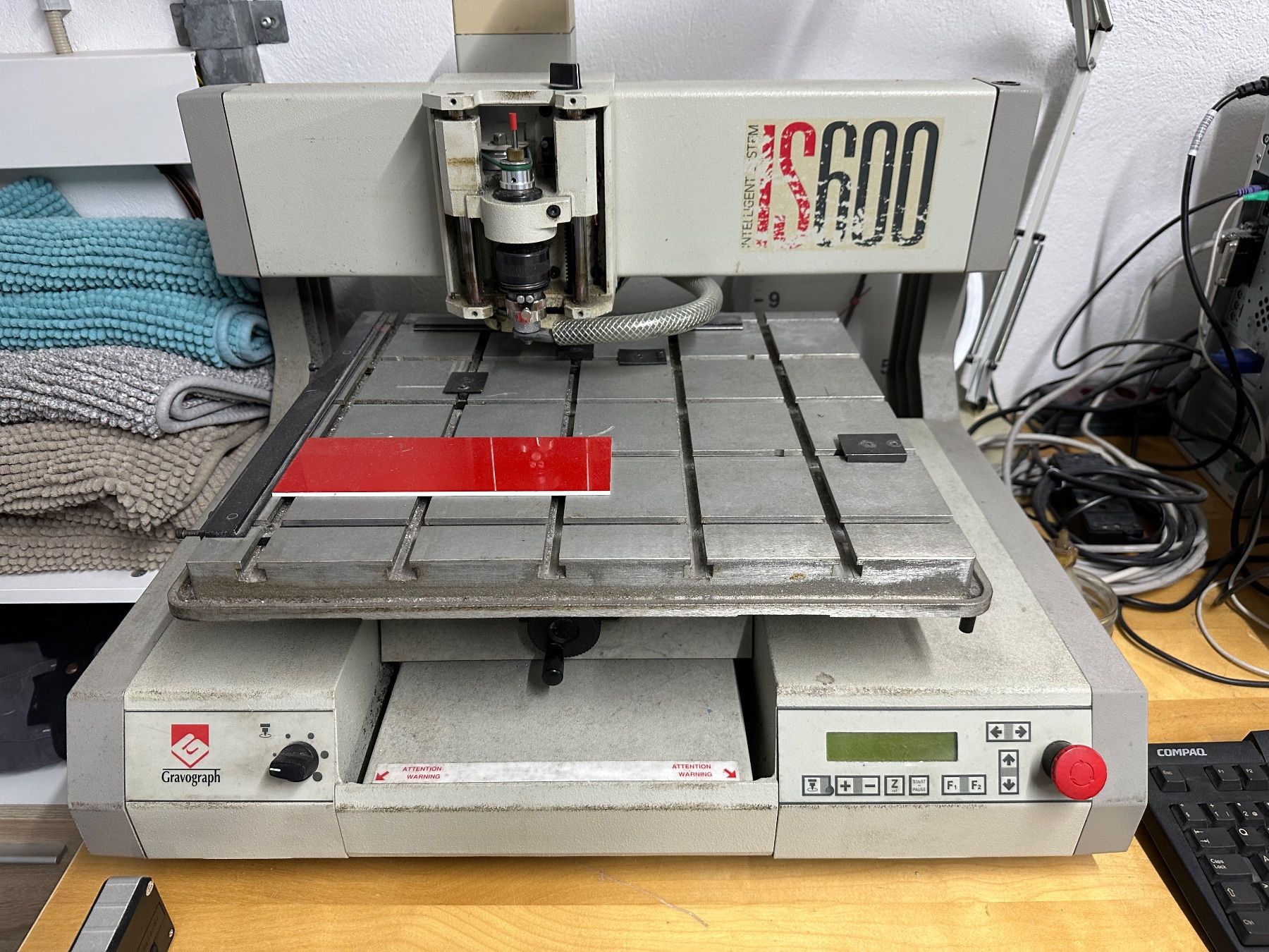 Gravograph Is600 Graviermaschine, PC & Werkzeug (Gebraucht) in Gossau ...