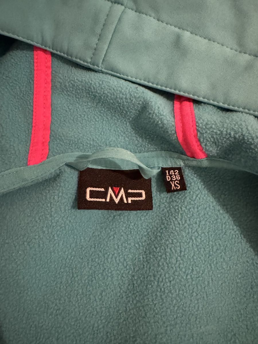 CMP Giacche: CMP Softshell Jacke XS, Türkis – Usato da Greifensee venduto da m_yu 1