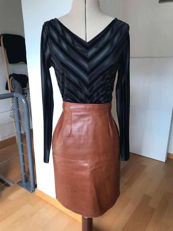 Jupe En Cuir Beige ALEXACHUNG Taille 36 - Style Vintage Chic, Parfaite Pour Un Look élégant !