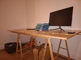 Schöne Tischplatte aus Holz 1,87 X 0.94 Meter 