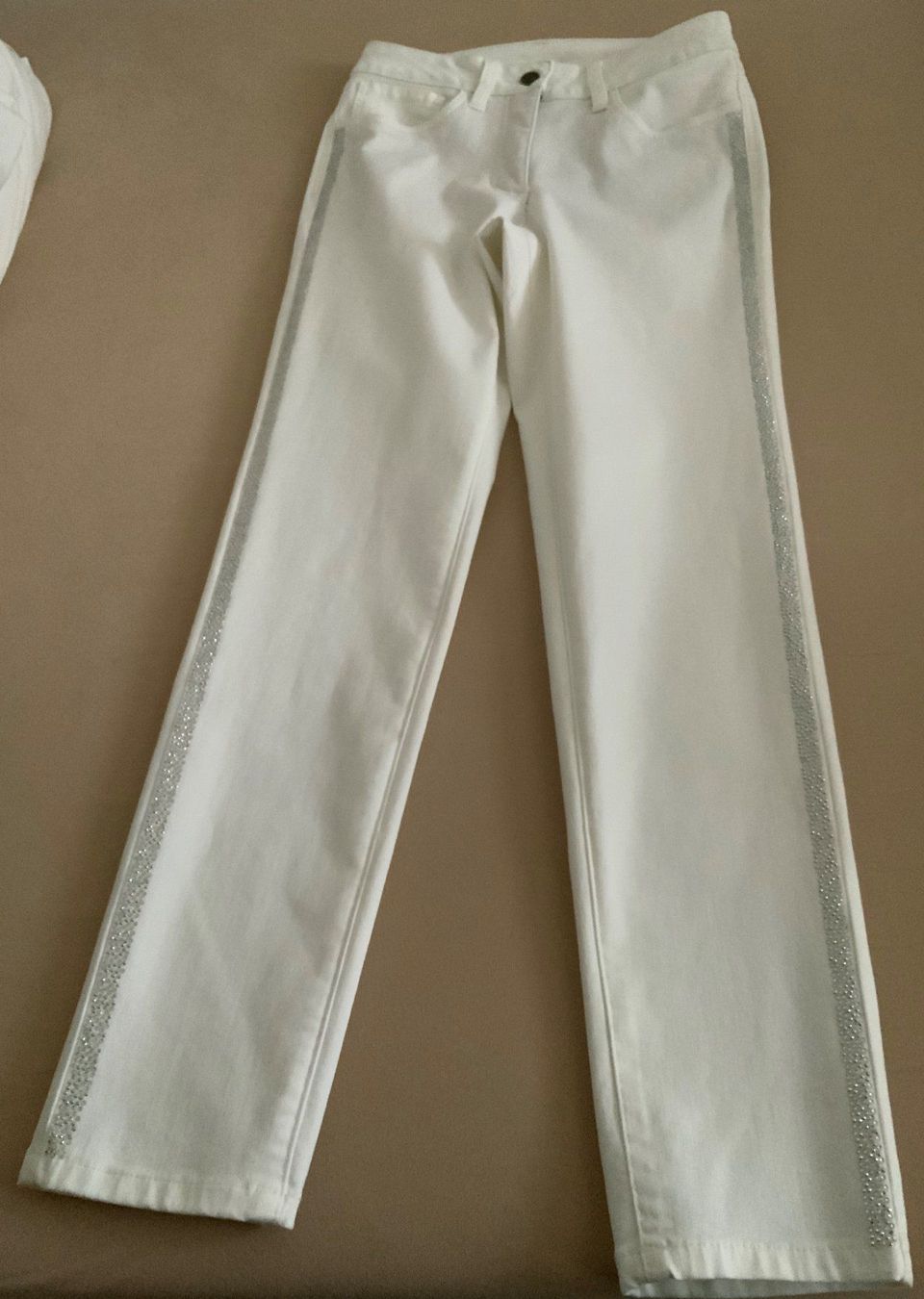 Madeleine Jeans: Madeleine Jeans weiss Grösse D 18 – Neu (gemäss Beschreibung) aus Berneck von Ordnung2021 1