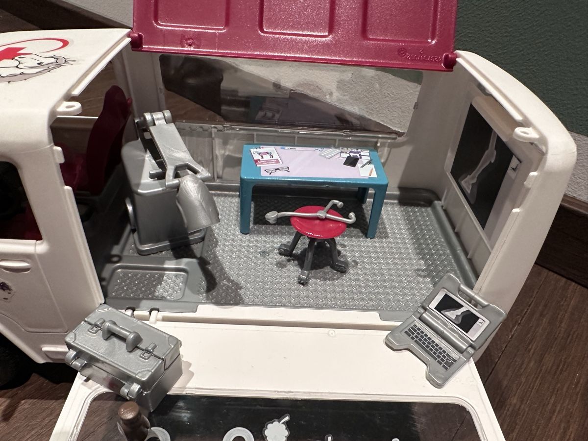 Schleich Giocattoli: Schleich - Mobile Tierarztpraxis – Usato da Wangen b. Olten venduto da kellybundy31 1