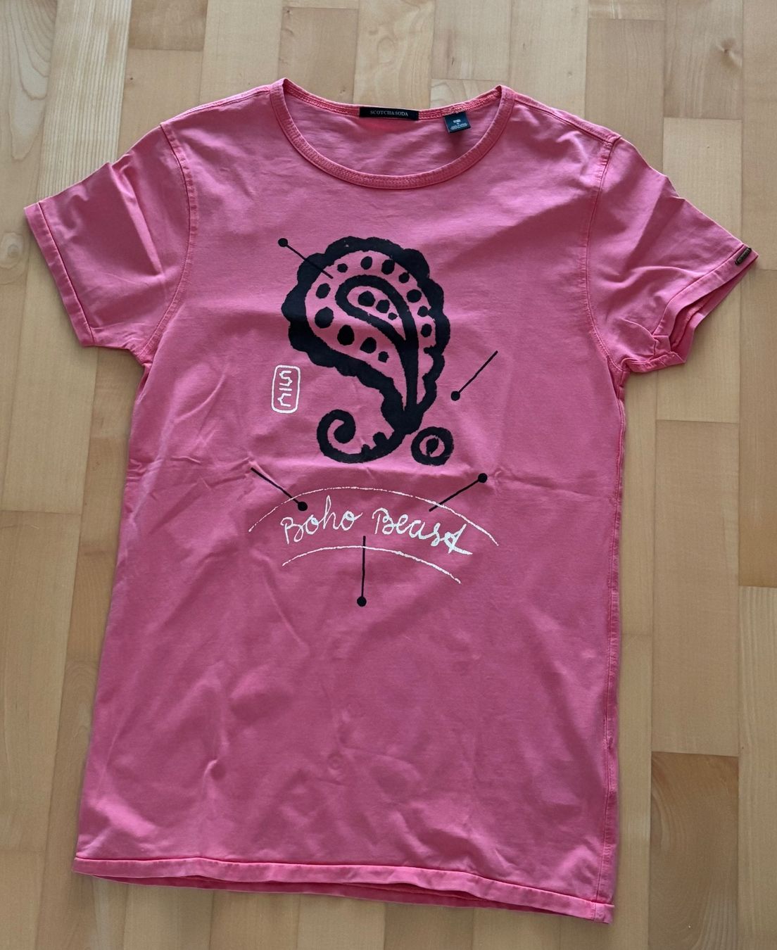 Maison Scotch T-shirt: T-Shirt Scotch&Soda – Usato da Winterberg ZH venduto da vanilleinspiration