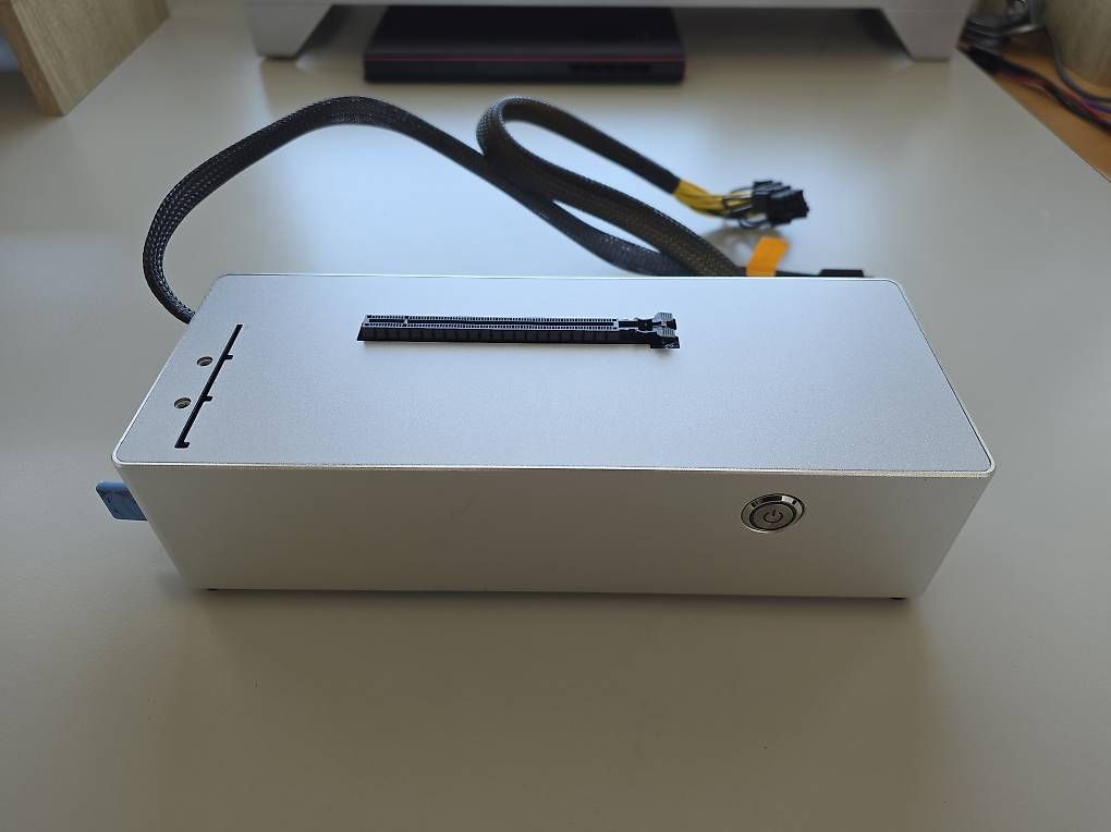 Dockingstation: OSMETA OCuLink eGPU-Dockingstation – Gebraucht aus Buchs SG von Macor88