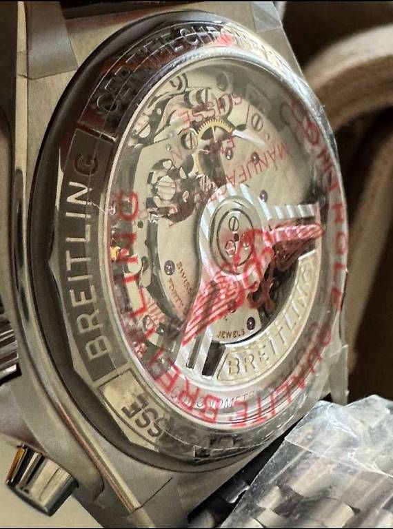 Breitling Orologi: Breitling Titanium Chronomat 42 B01 Chronograph – Nuovo (secondo la descrizione) da Wallisellen venduto da hsnxo 2