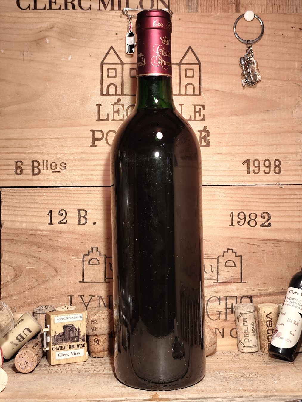 Vino: 1988 Haut-Médoc Chateau Arnauld – Nuovo e nell'imballaggio originale da Büsserach venduto da Vintage-vins 3