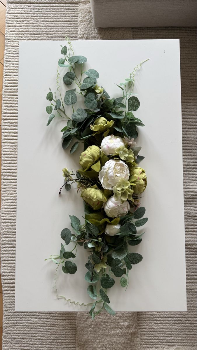 Alle Dekorationen: Decorative artificial flower garland with peonies – Neu (gemäss Beschreibung) aus Zürich von brandy9 1