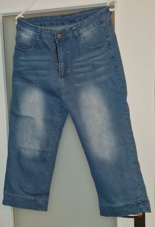 jeans 3/4 pour femme xl (Neuf)