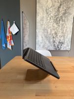 Yohann Laptop Ständer (Eiche, für MacBook)
