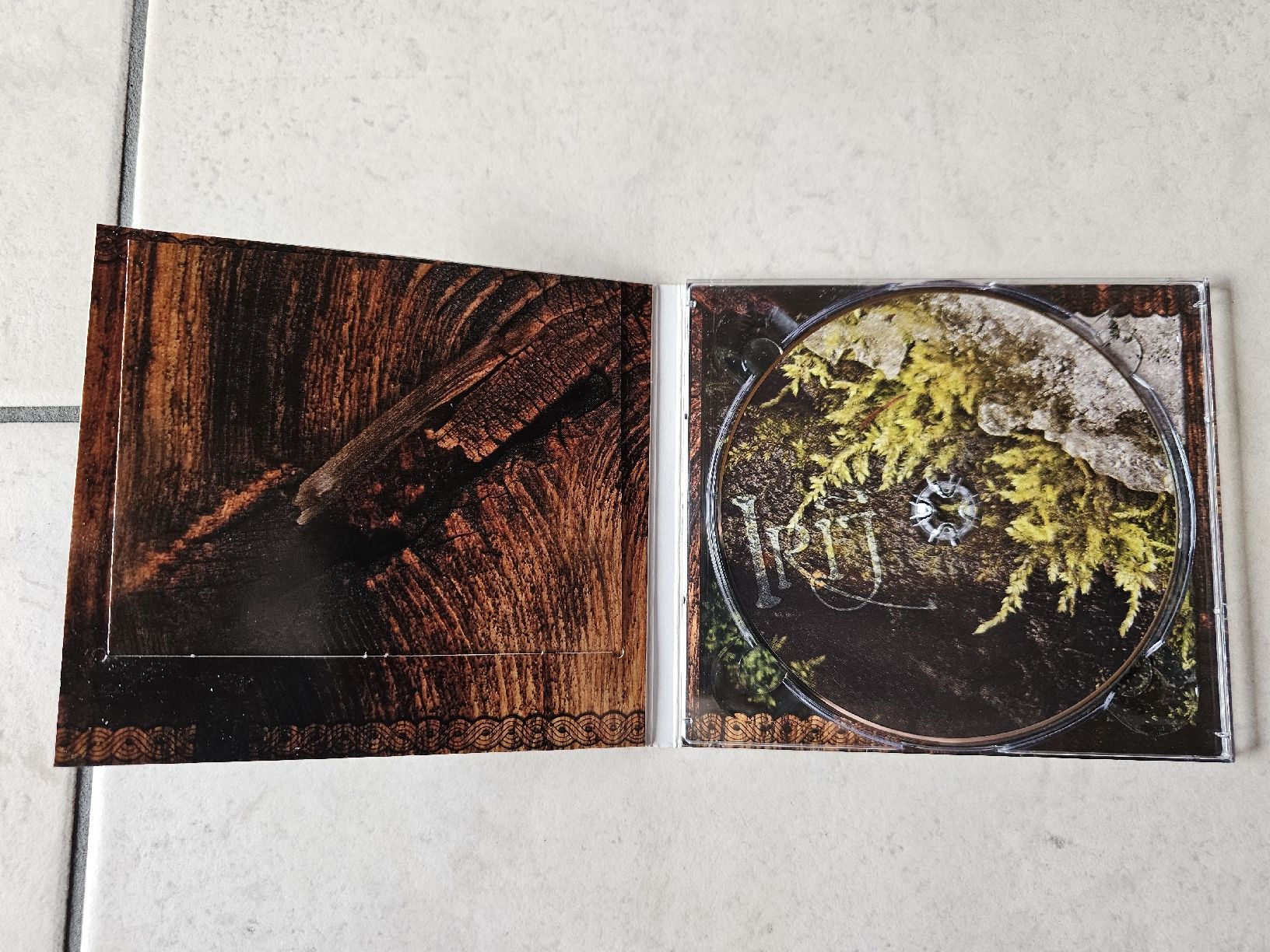 CD: Irij  -  Irij – Usato da Schneisingen venduto da backstore24 2