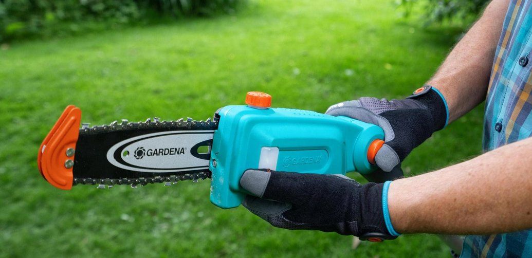 Gardena Alle Werkzeuge: Gardena Akku-Astschere  Fabrikneu! – Neu und originalverpackt aus Buttisholz von rappirosen 8