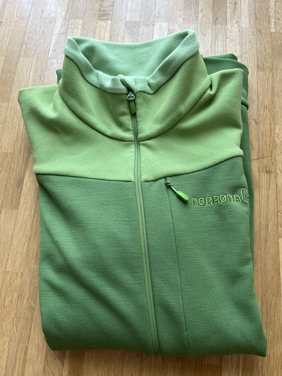 Norrøna Maglioni & Felpe: Norrona falketind warmwool2 L – Usato da Zug venduto da rictii 2